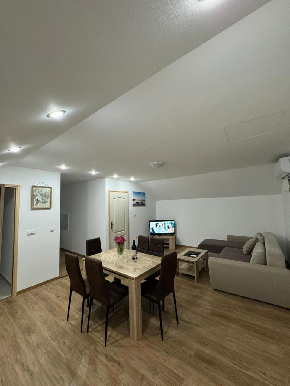 Apartmani Dada Kotor Exteriér fotografie
