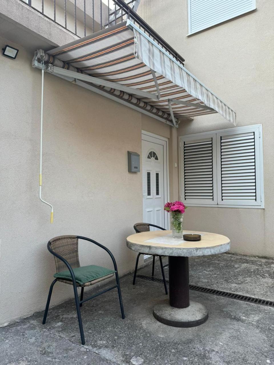 Apartmani Dada Kotor Exteriér fotografie