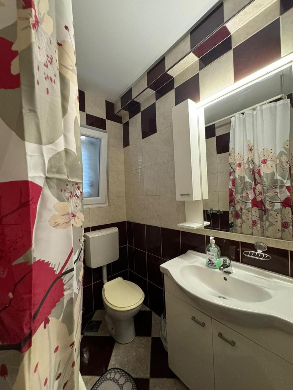 Apartmani Dada Kotor Exteriér fotografie